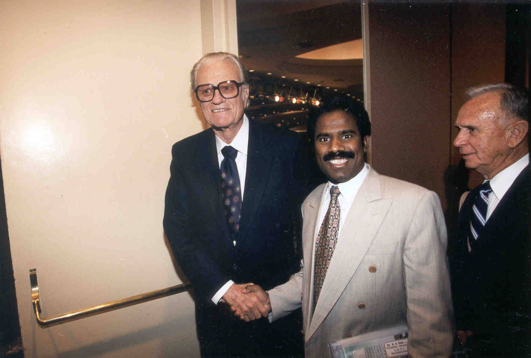 Dr. K.A. Paul shaking hands with Rev. Billy Graham