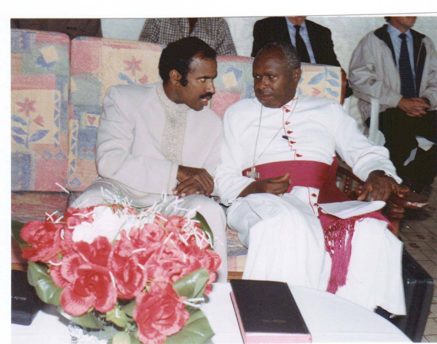 Dr. K.A. Paul in conversation with a Catholic cardinal